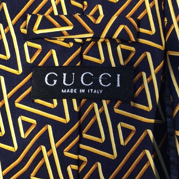 New, never worn Gucci made in Italy - Picture 6 of 8